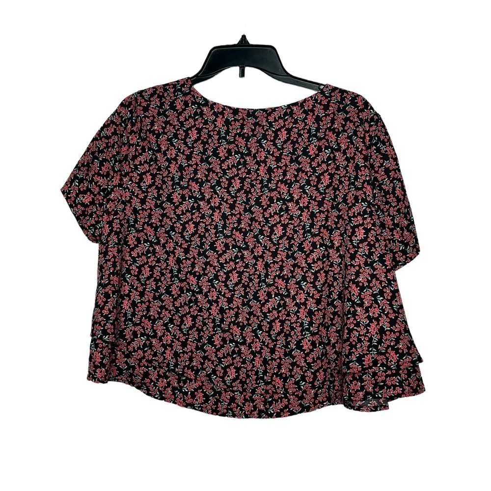Buddy Love Joey Floral Blouse Short Sleeve Top New Size Medium - Picture 2 of 9